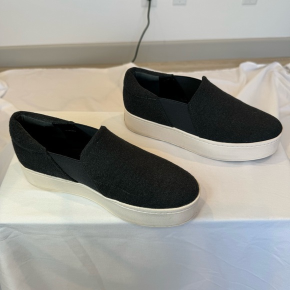 Vince Women’s Platform Sneaker Size 7M/EUR 37. - Picture 4 of 15